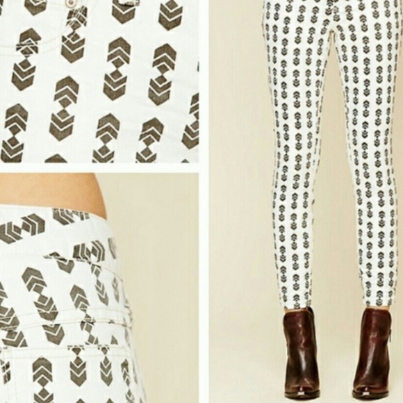 Free People White Black Jeans Geometric Pattern - Picture 6 of 7